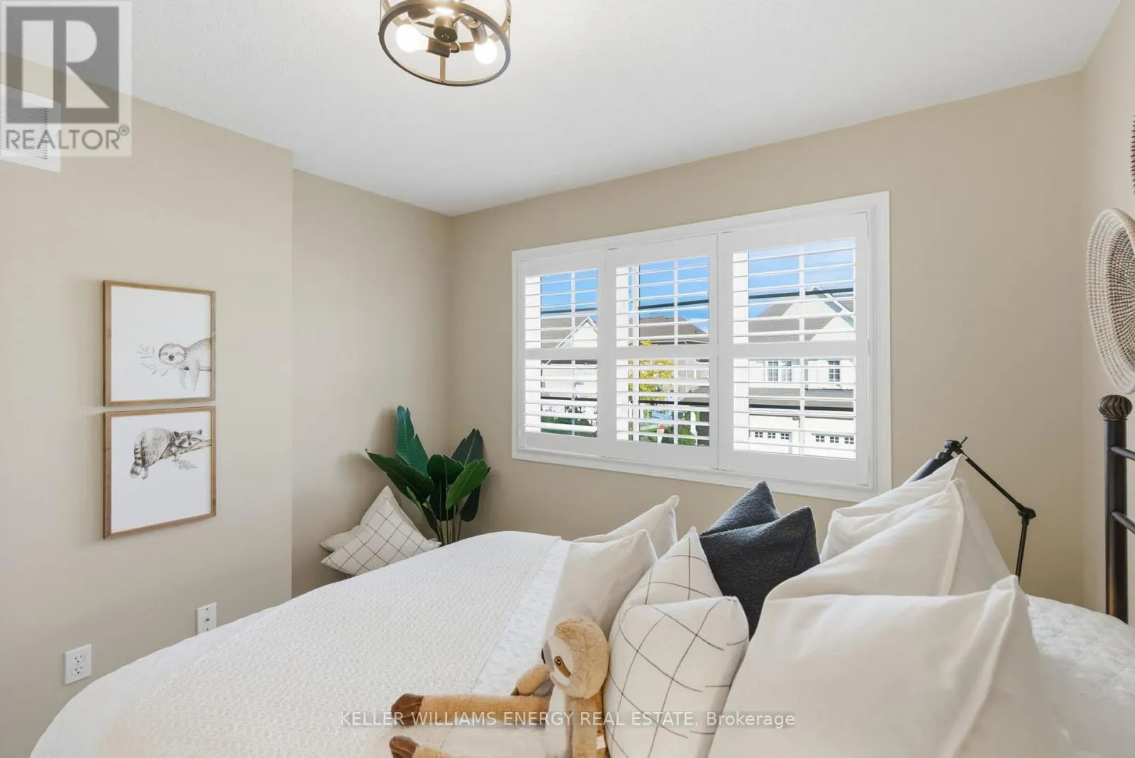 34 - 460 WOODMOUNT DRIVE, #34