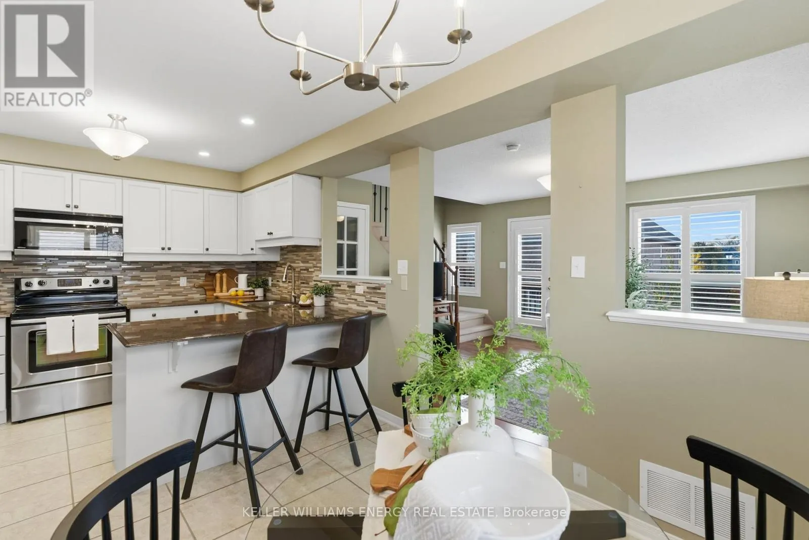 34 - 460 WOODMOUNT DRIVE, #34