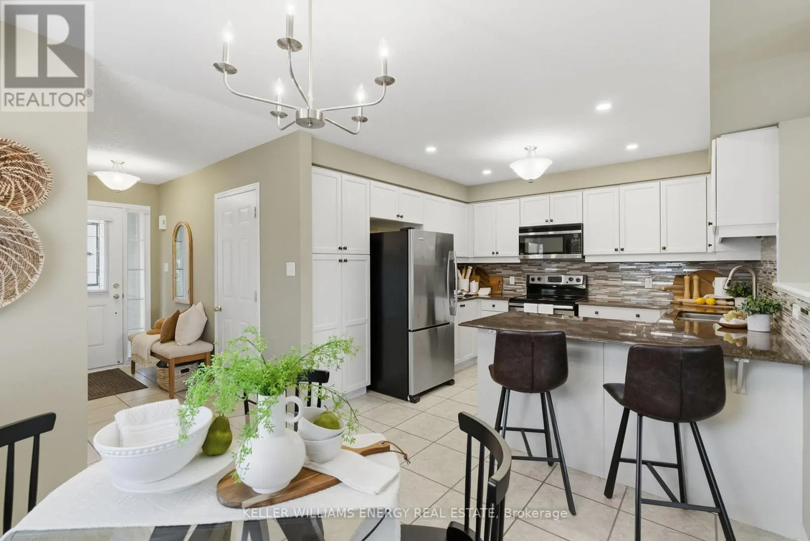 34 - 460 WOODMOUNT DRIVE, #34