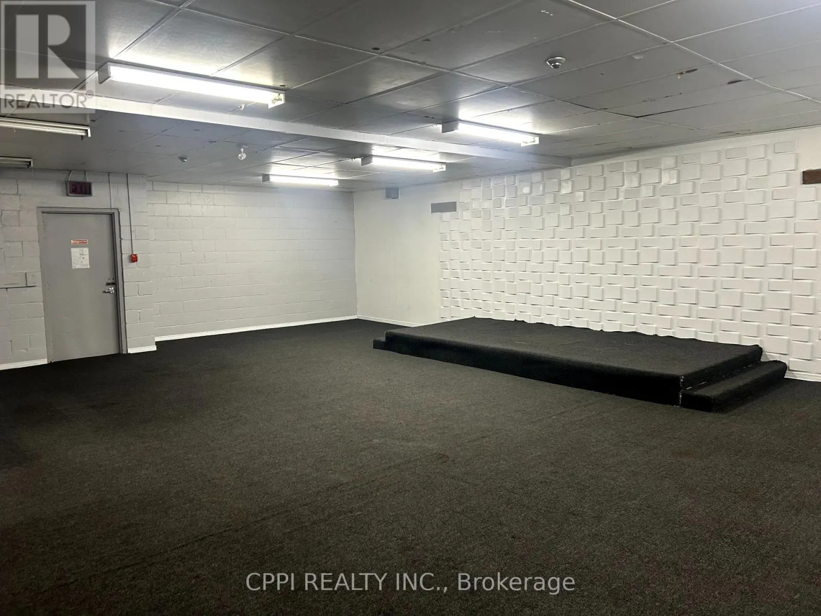 SOUTH BSMNT - 650 KING STREET E