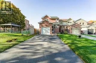 14 GREENFIELD CRESCENT