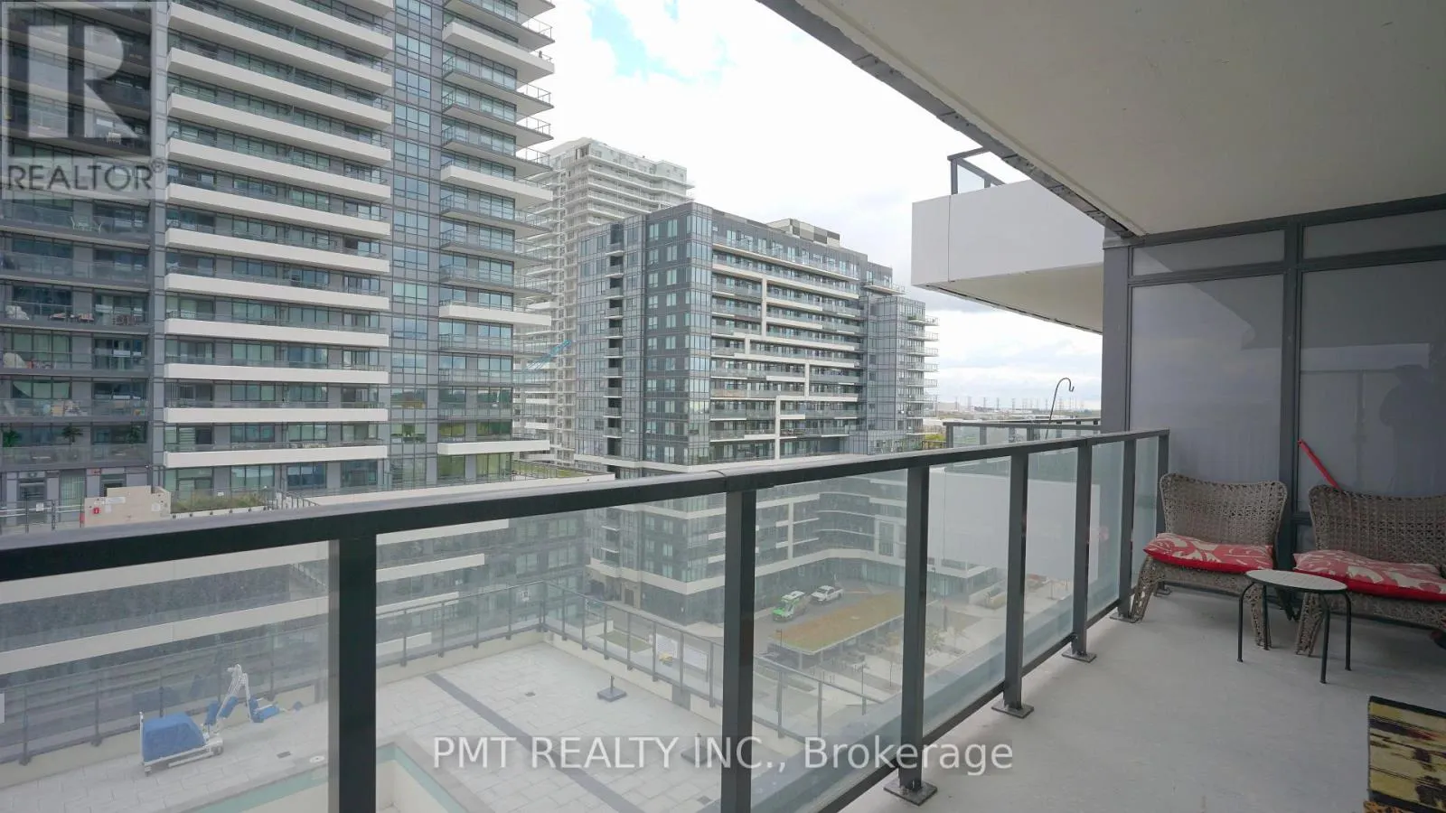 907 - 1435 CELEBRATION DRIVE