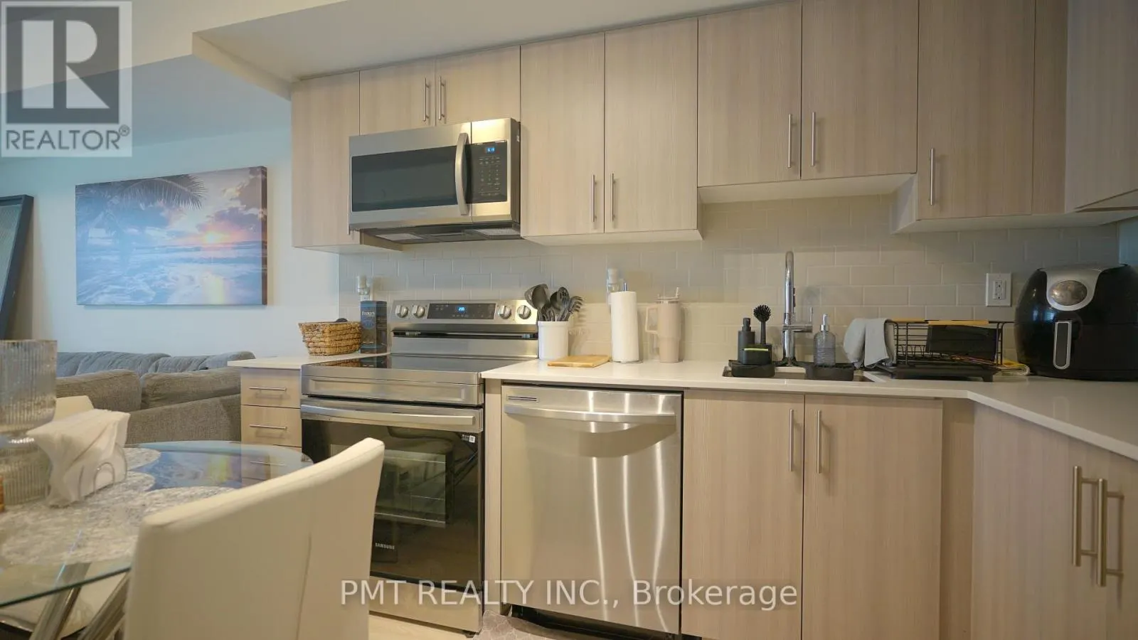 907 - 1435 CELEBRATION DRIVE