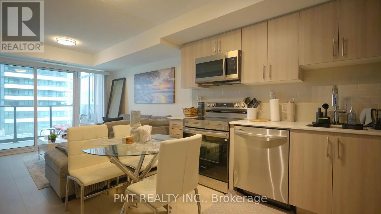 907 - 1435 CELEBRATION DRIVE