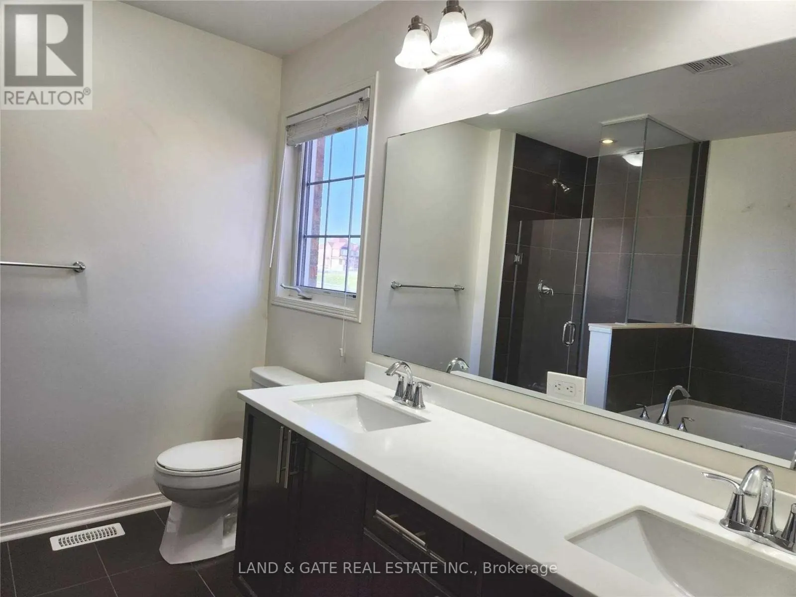 1958 COCKLIN CRESCENT