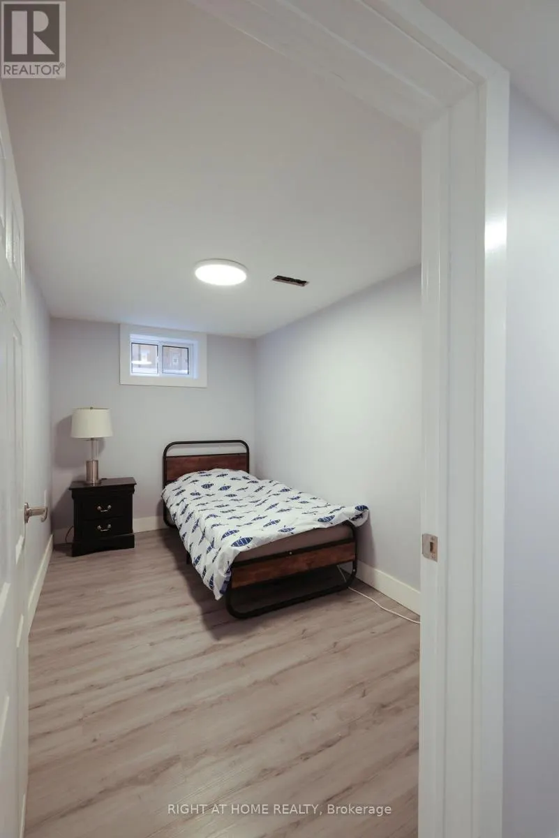 72 CLAYMORE CRESCENT