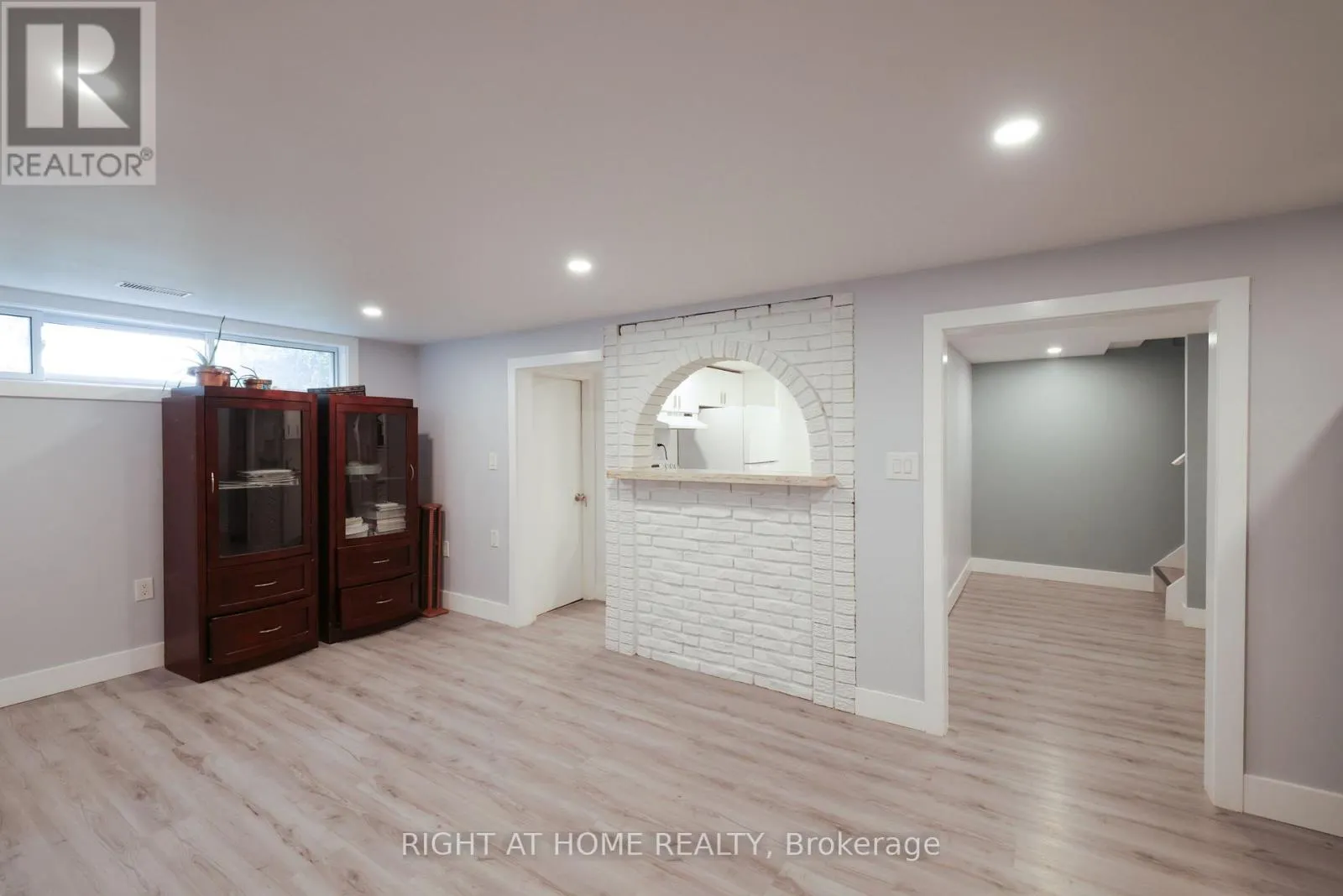 72 CLAYMORE CRESCENT