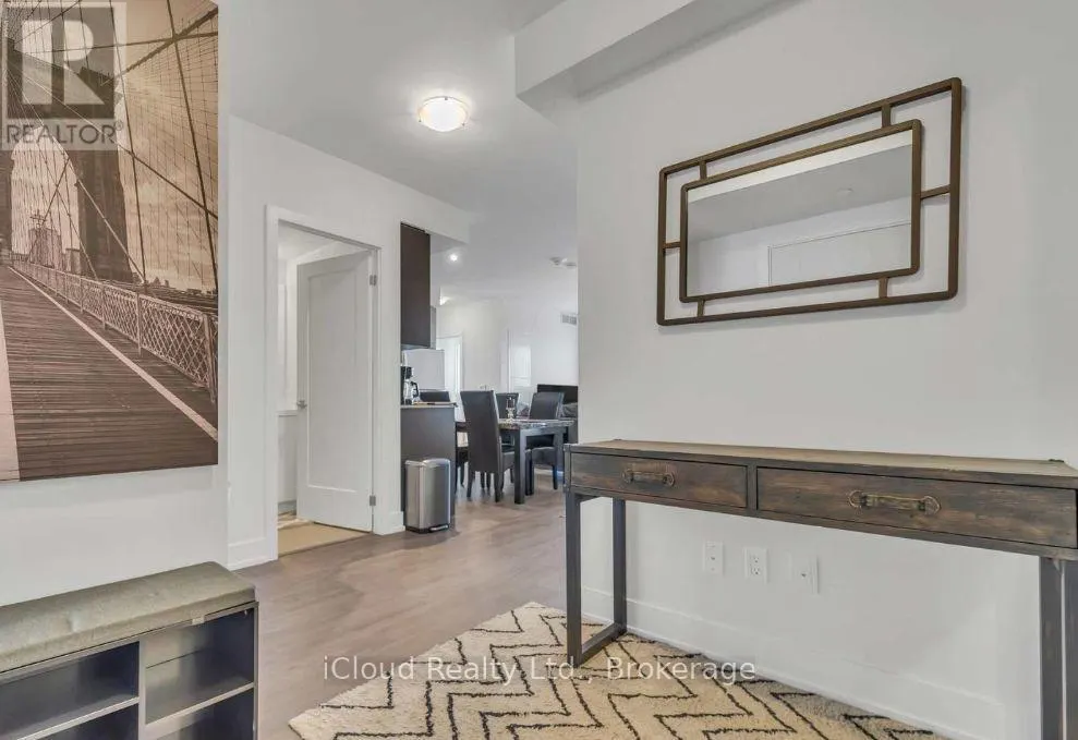 1917 - 2550 SIMCOE STREET N