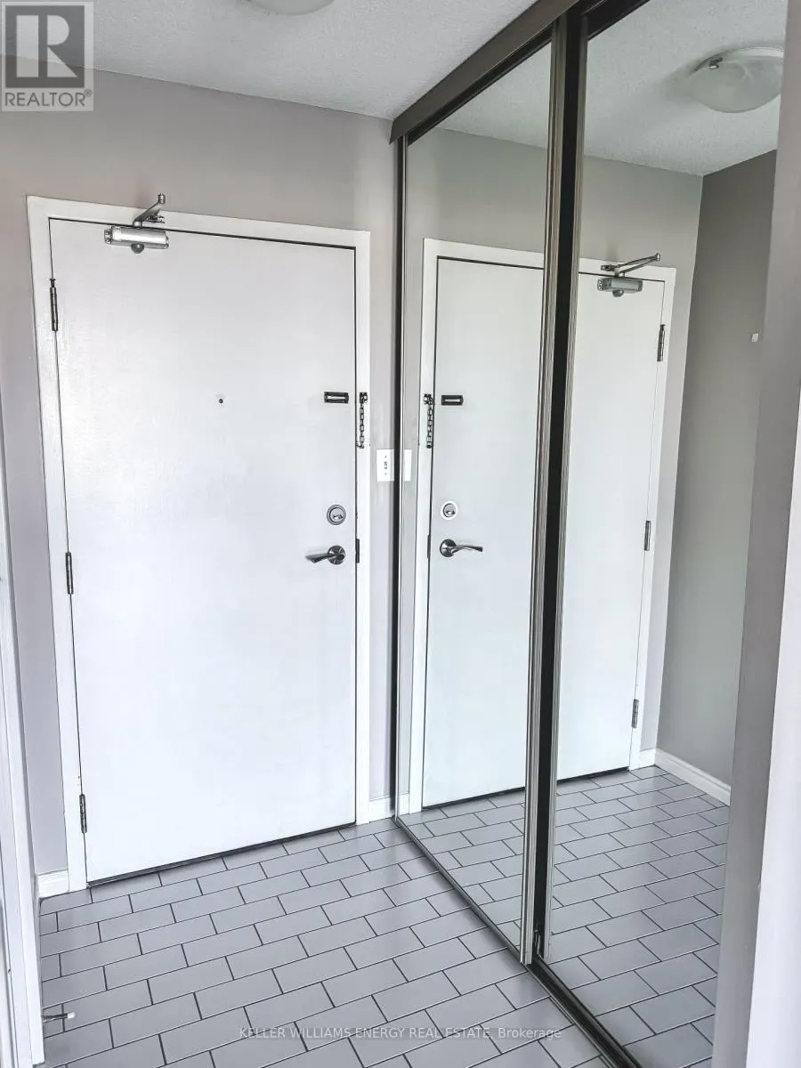 508 - 360 WATSON STREET W, #508