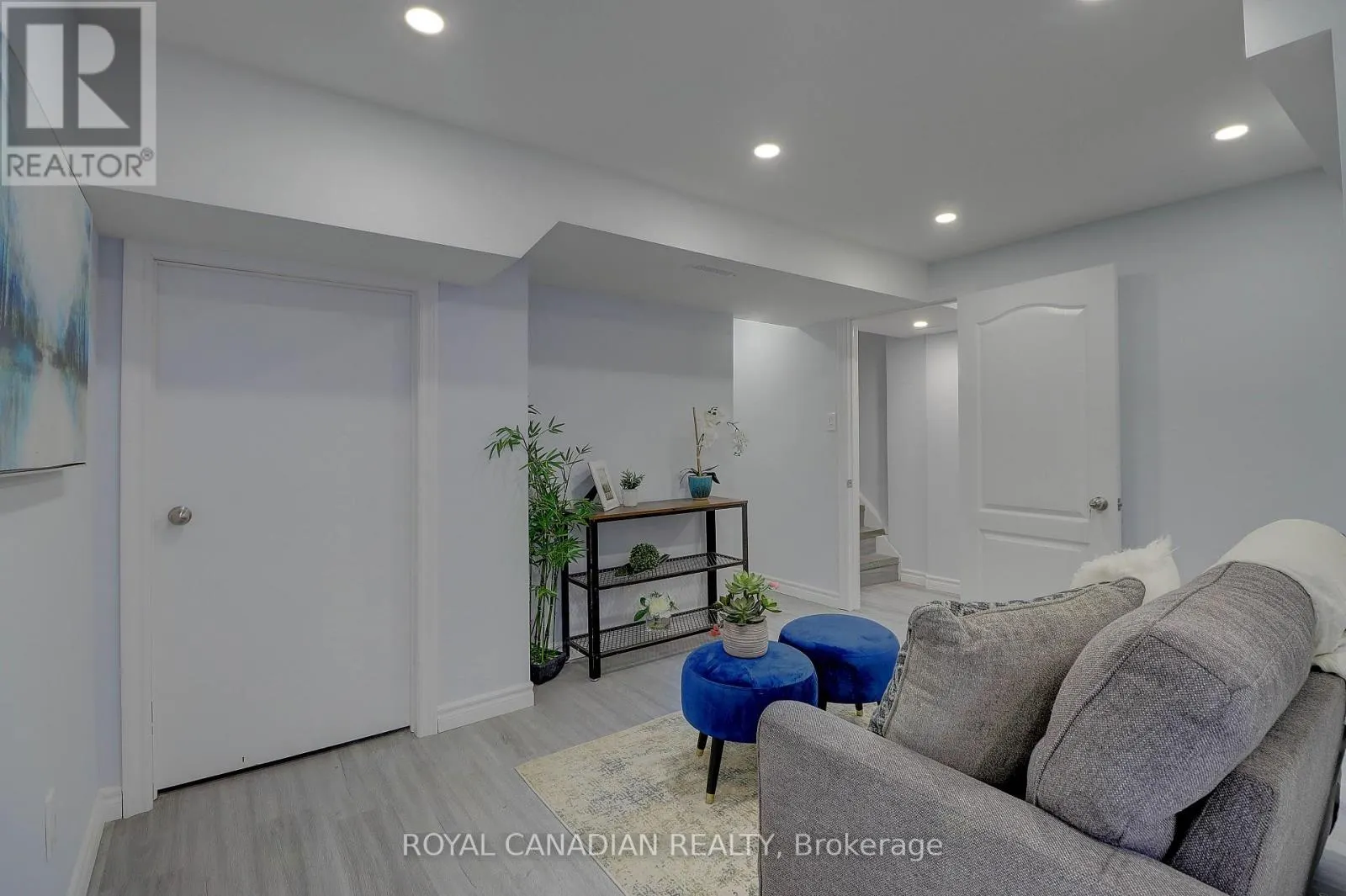 40 DONCASTER CRESCENT