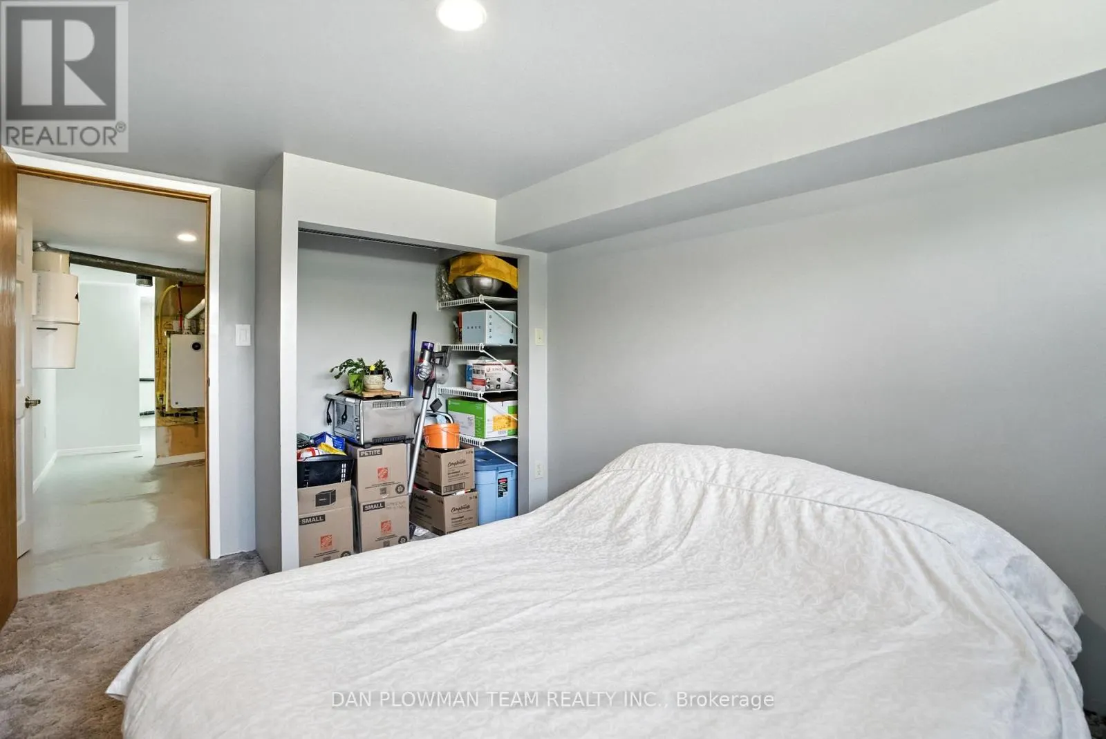 1001 WARDMAN CRESCENT