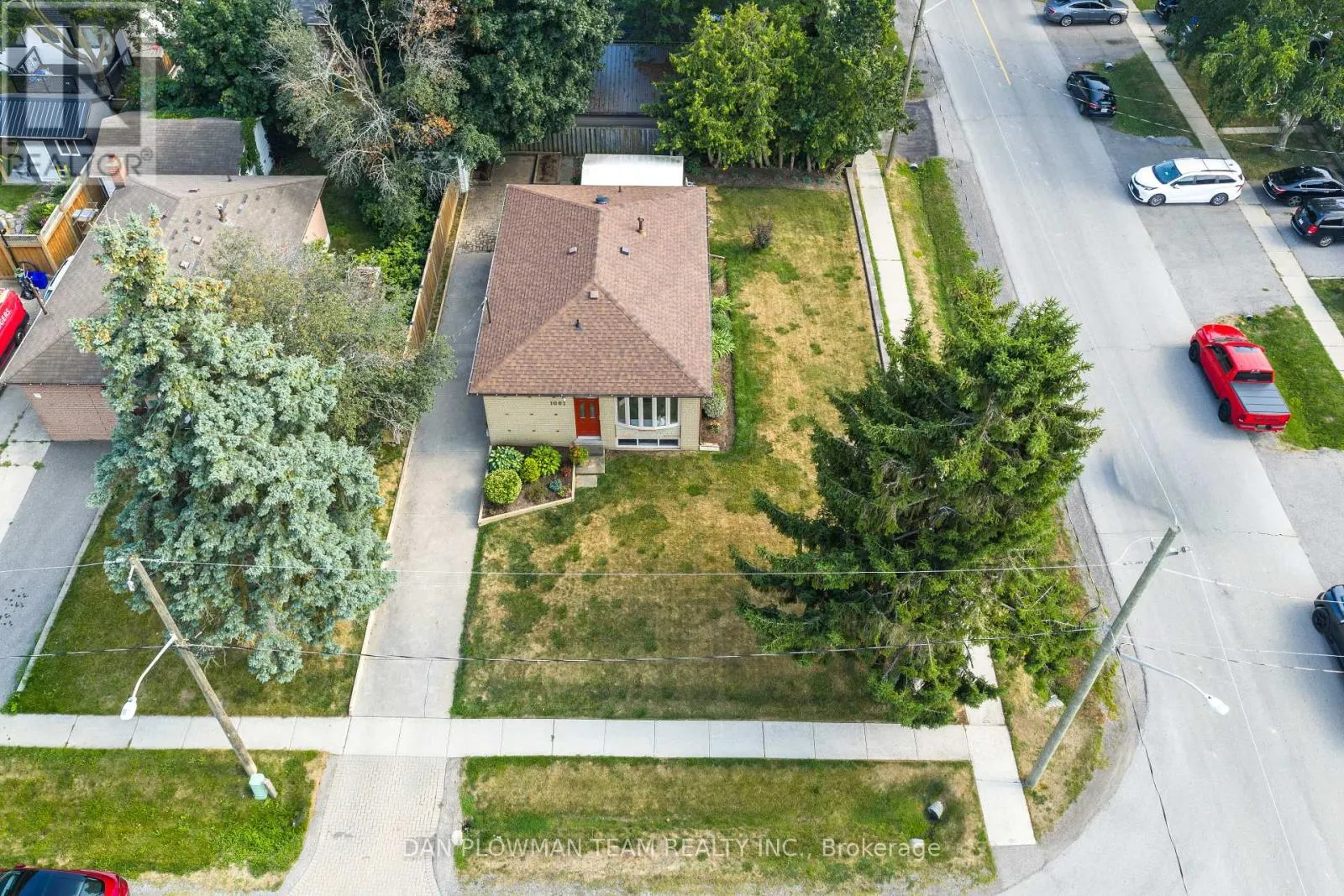 1001 WARDMAN CRESCENT