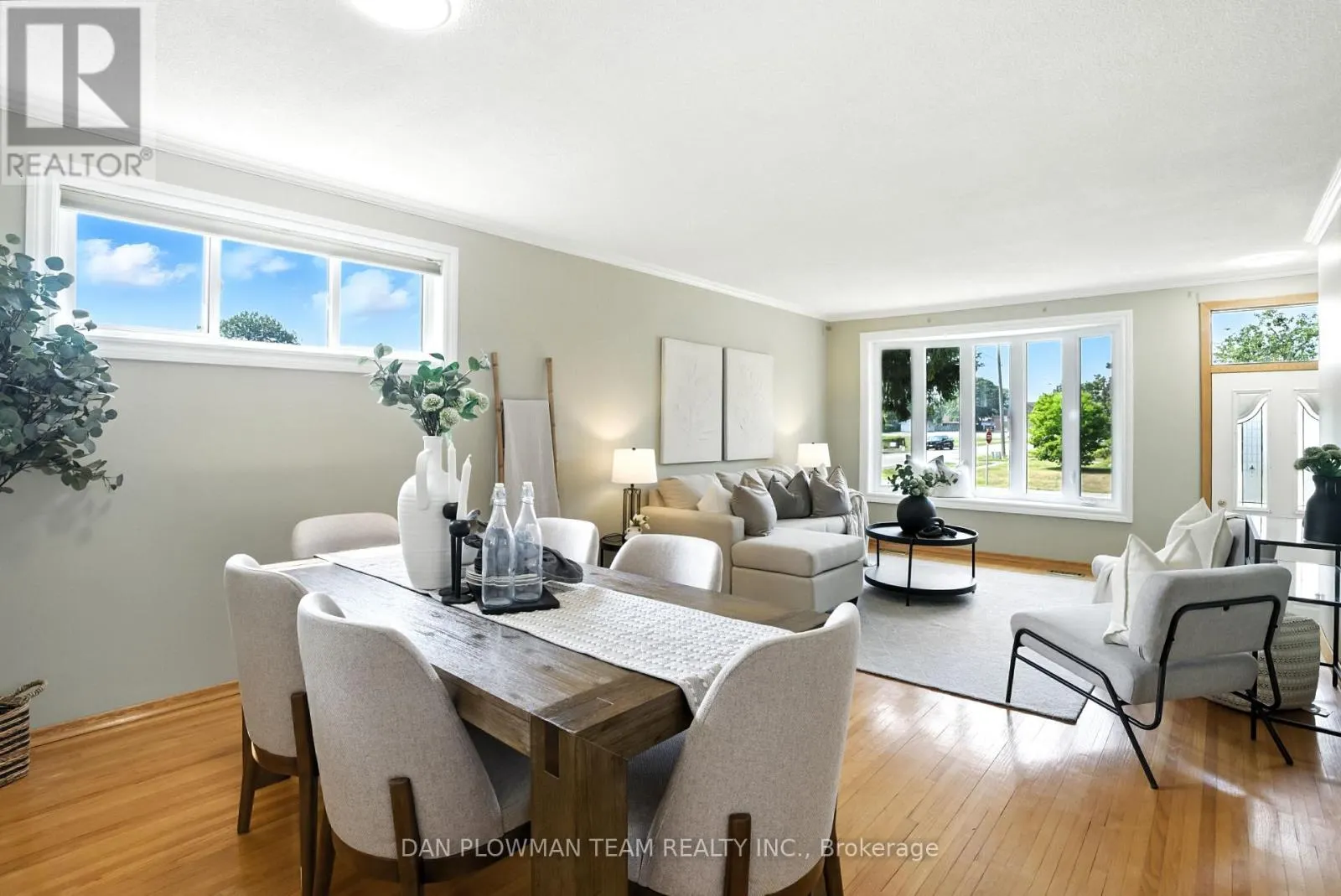 1001 WARDMAN CRESCENT