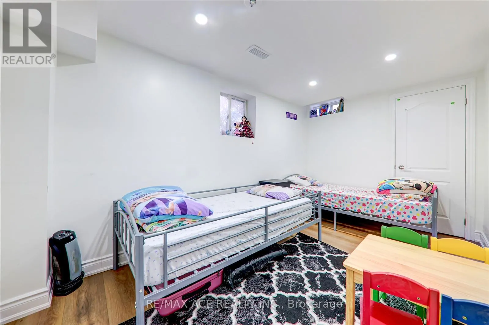 BSMT - 82 WARNFORD CIRCLE