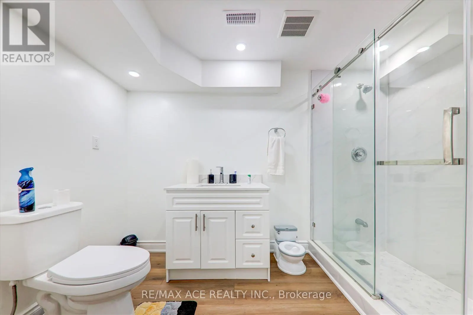 BSMT - 82 WARNFORD CIRCLE