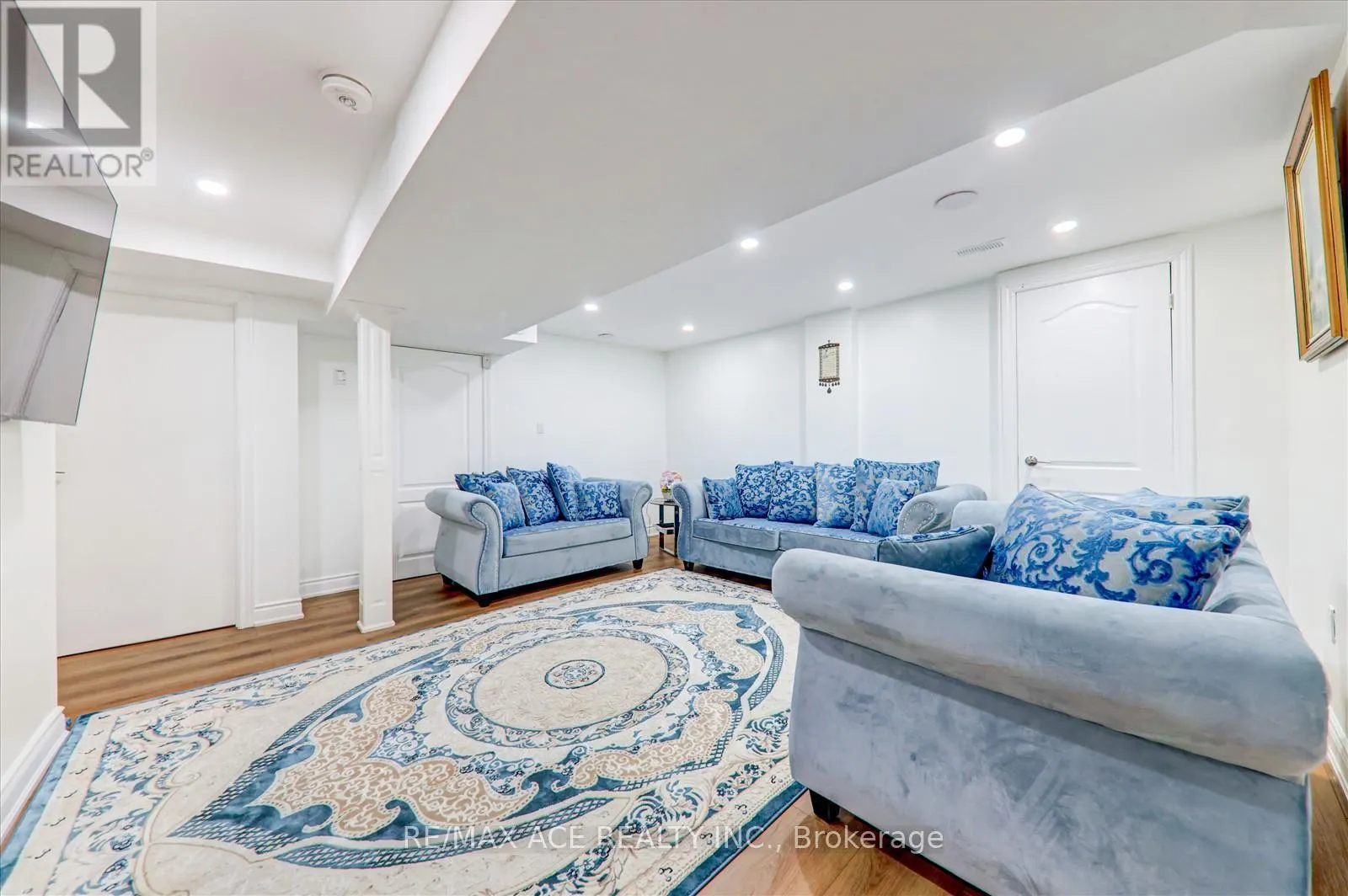 BSMT - 82 WARNFORD CIRCLE