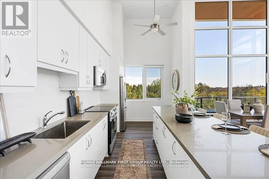 409 - 385 ARCTIC RED DRIVE, #409