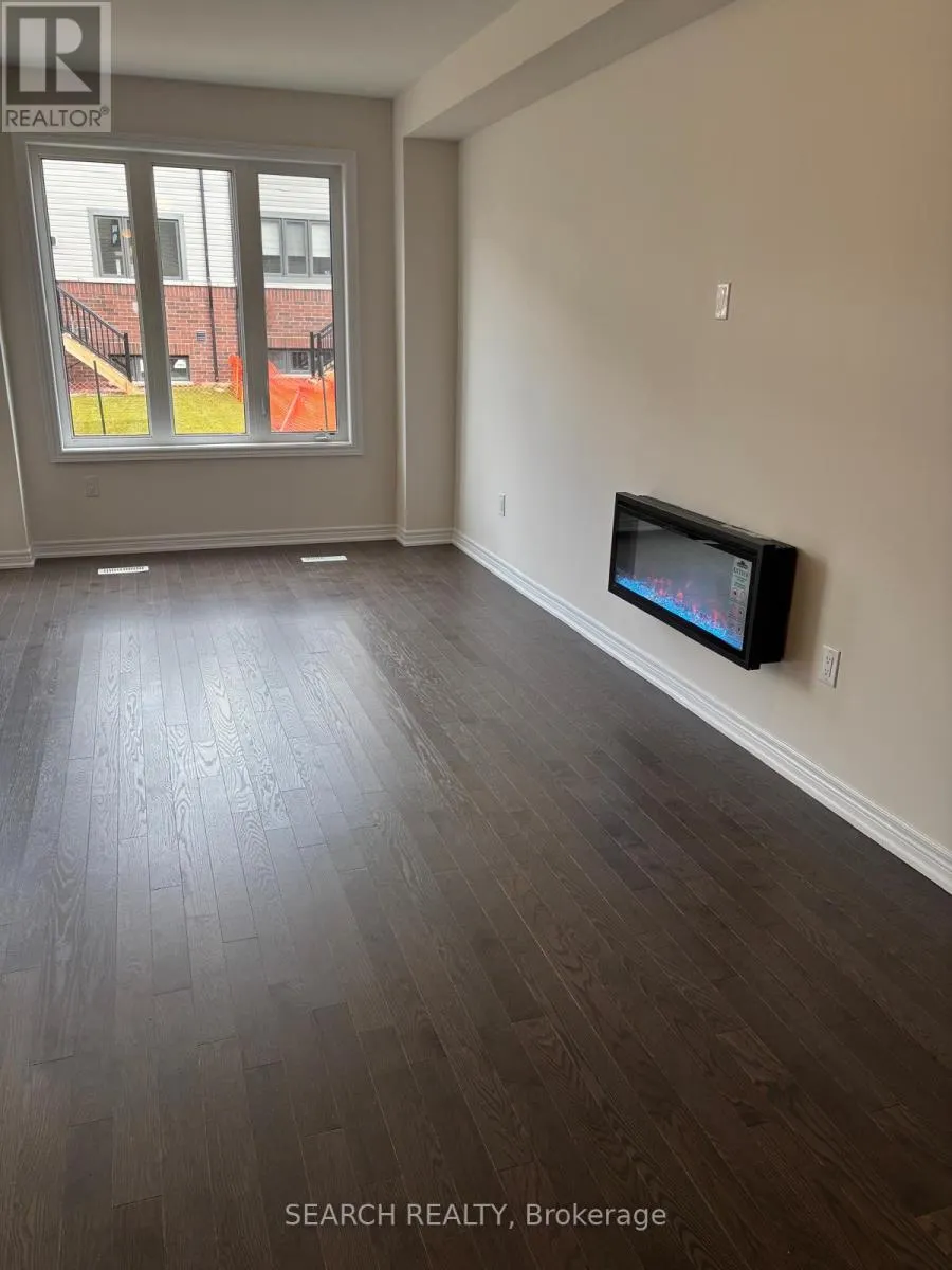 2095 HORACE DUNCAN CRESCENT