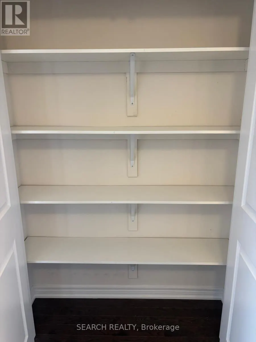 2095 HORACE DUNCAN CRESCENT