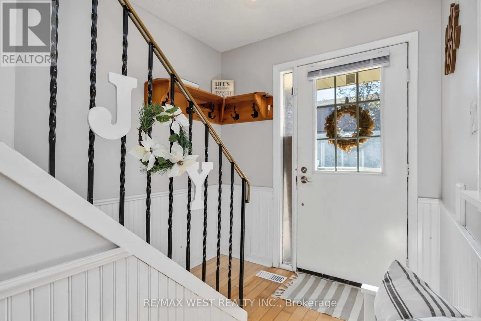 E8 - 221 ORMOND DRIVE