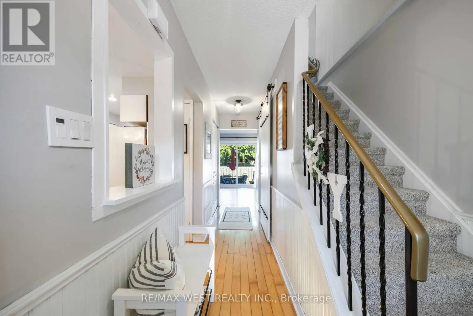 E8 - 221 ORMOND DRIVE