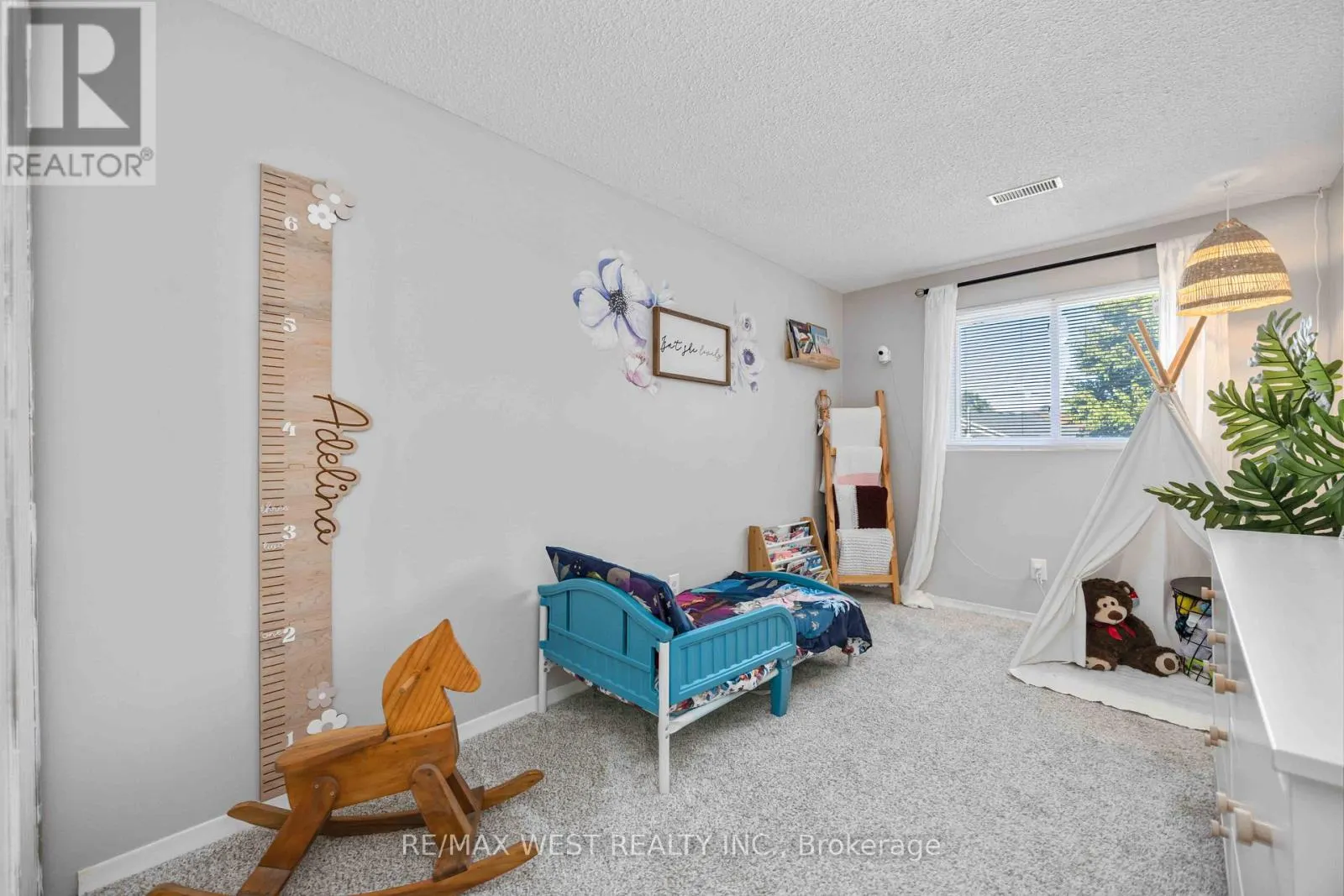 E8 - 221 ORMOND DRIVE