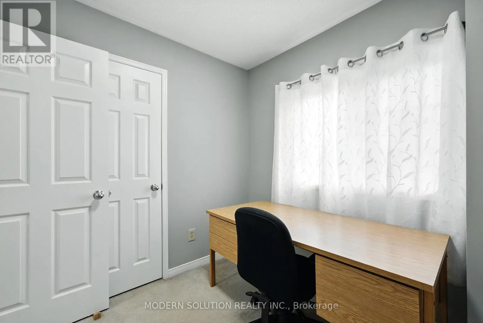 99 CREEKWOOD CRESCENT