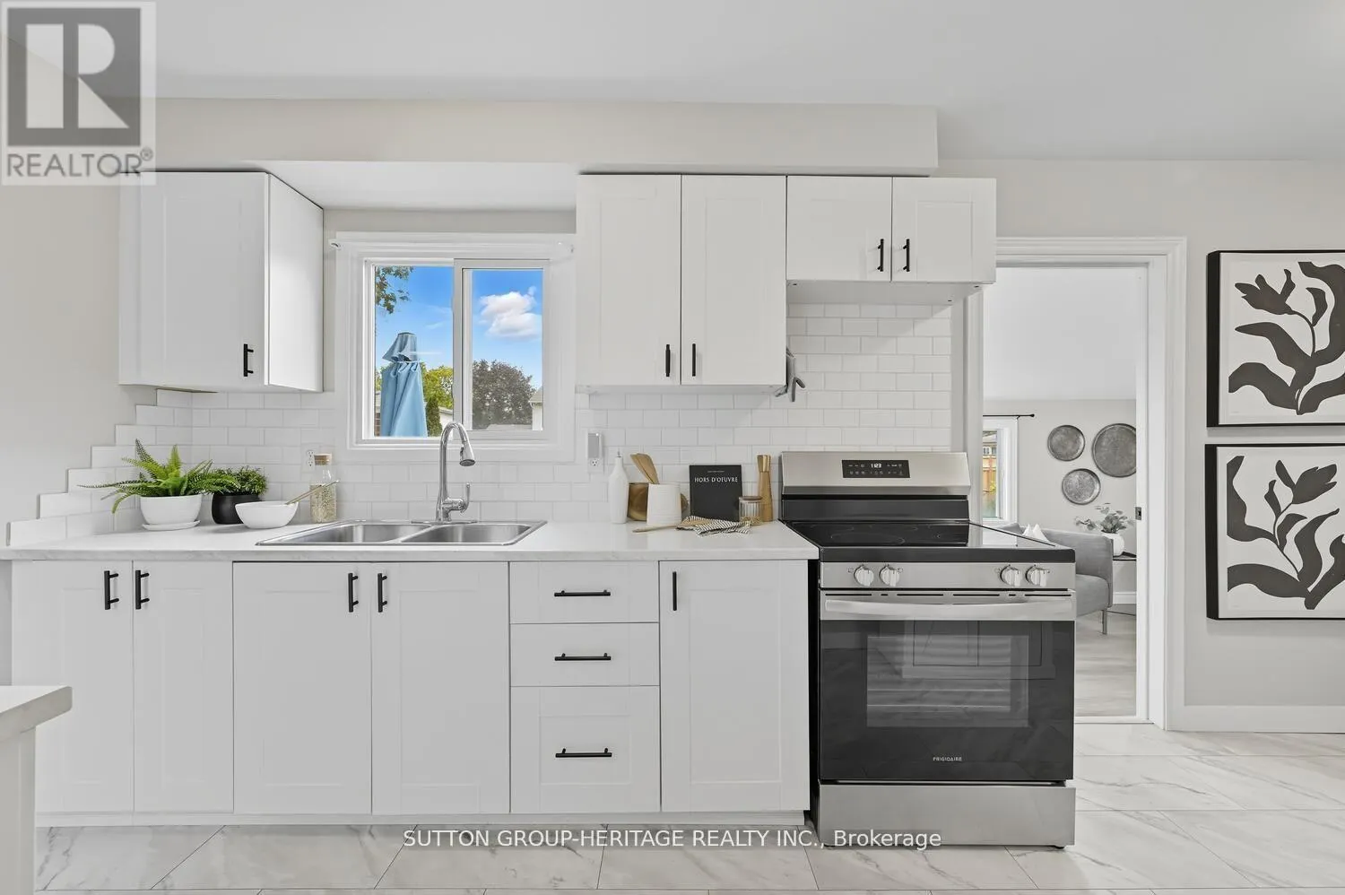 23 SWANSTON CRESCENT