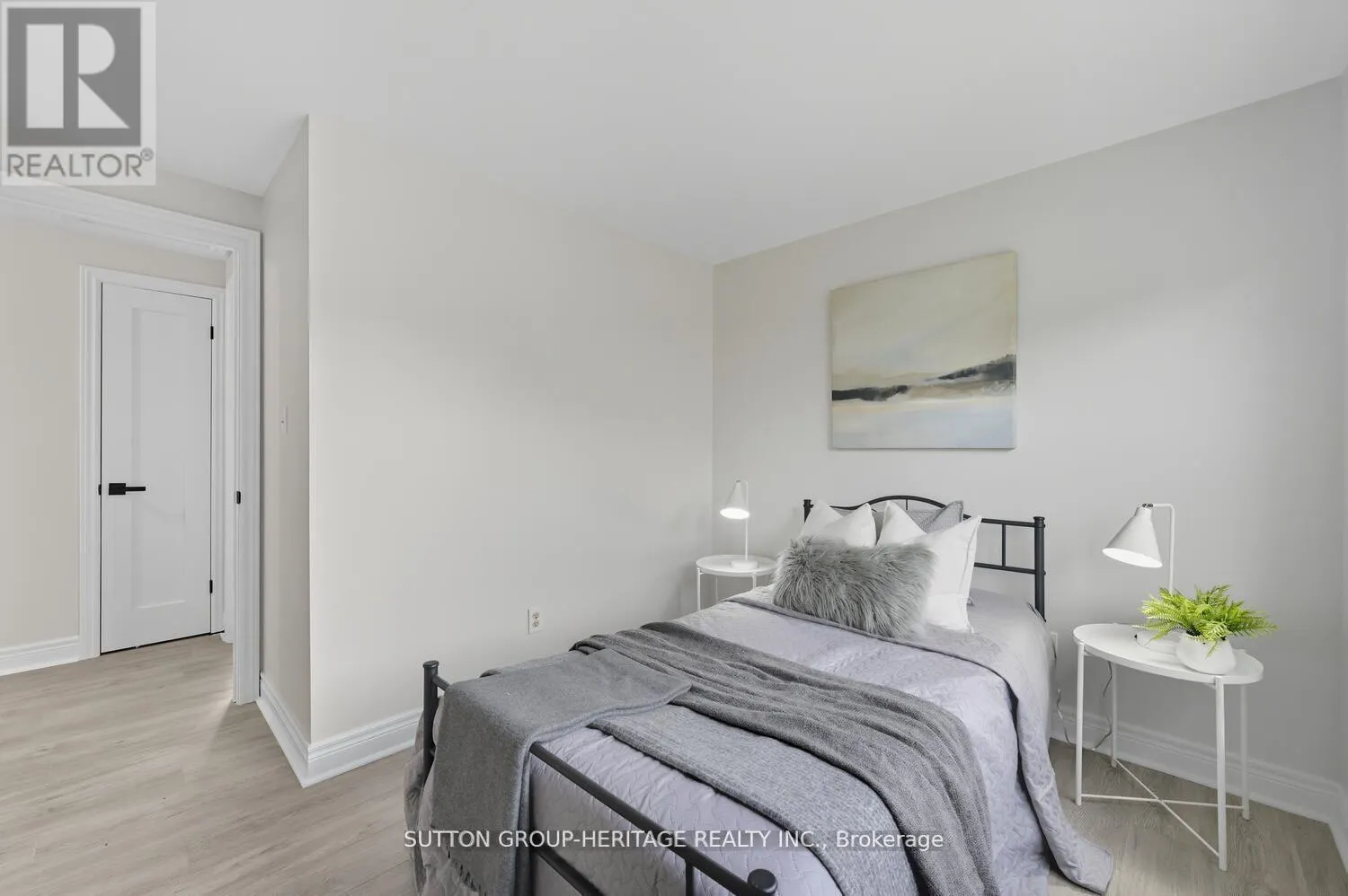 23 SWANSTON CRESCENT