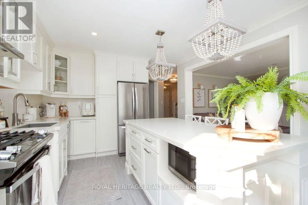 66 FIELDNEST CRESCENT