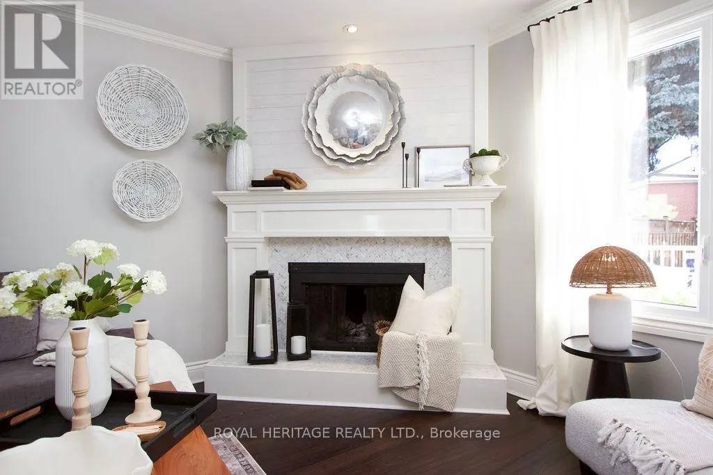 66 FIELDNEST CRESCENT