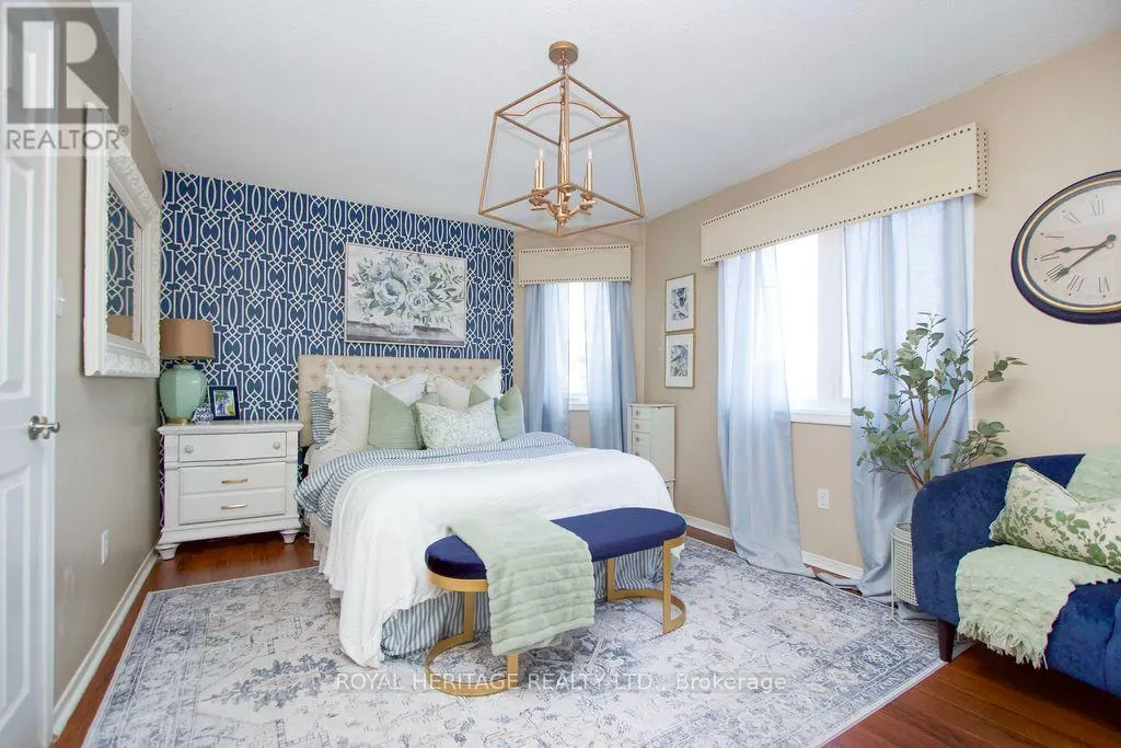 66 FIELDNEST CRESCENT