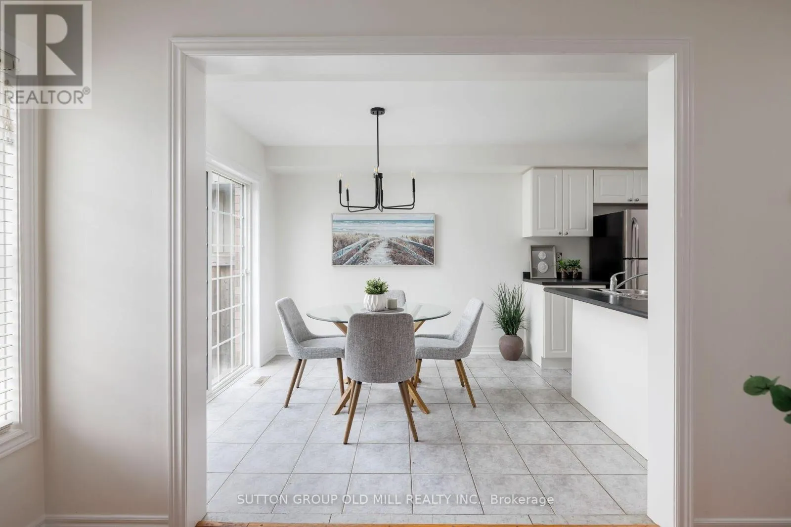 85 BARCHESTER CRESCENT