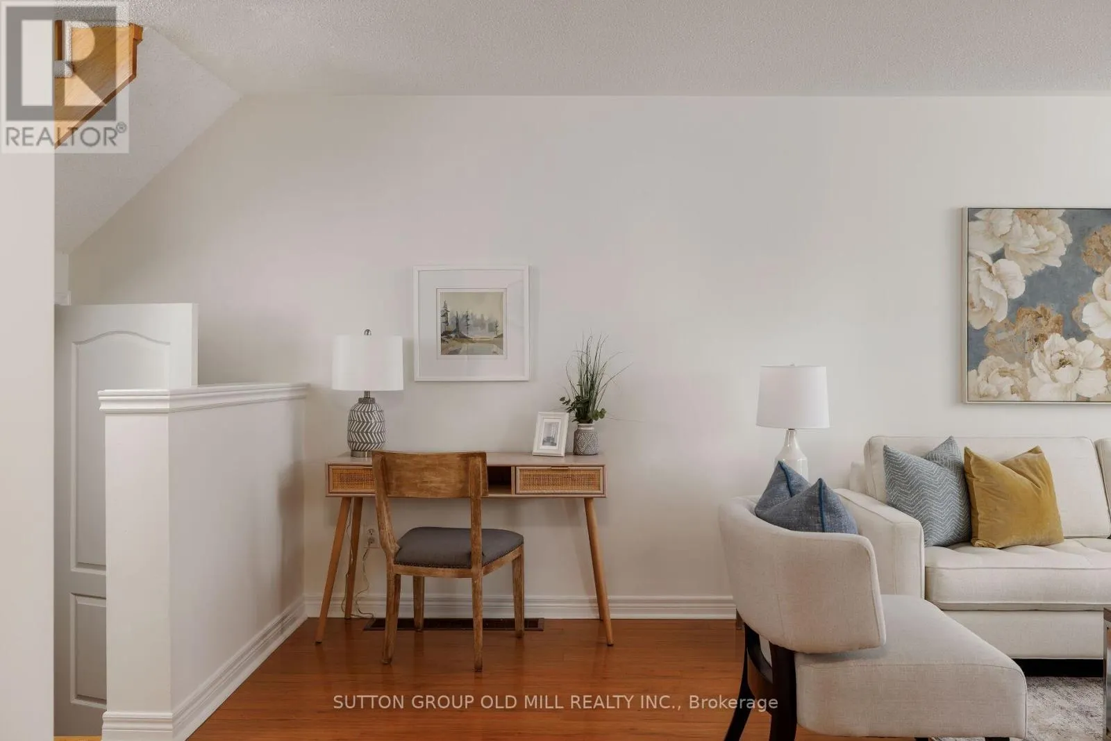 85 BARCHESTER CRESCENT