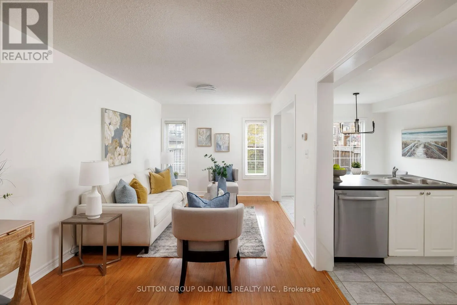 85 BARCHESTER CRESCENT