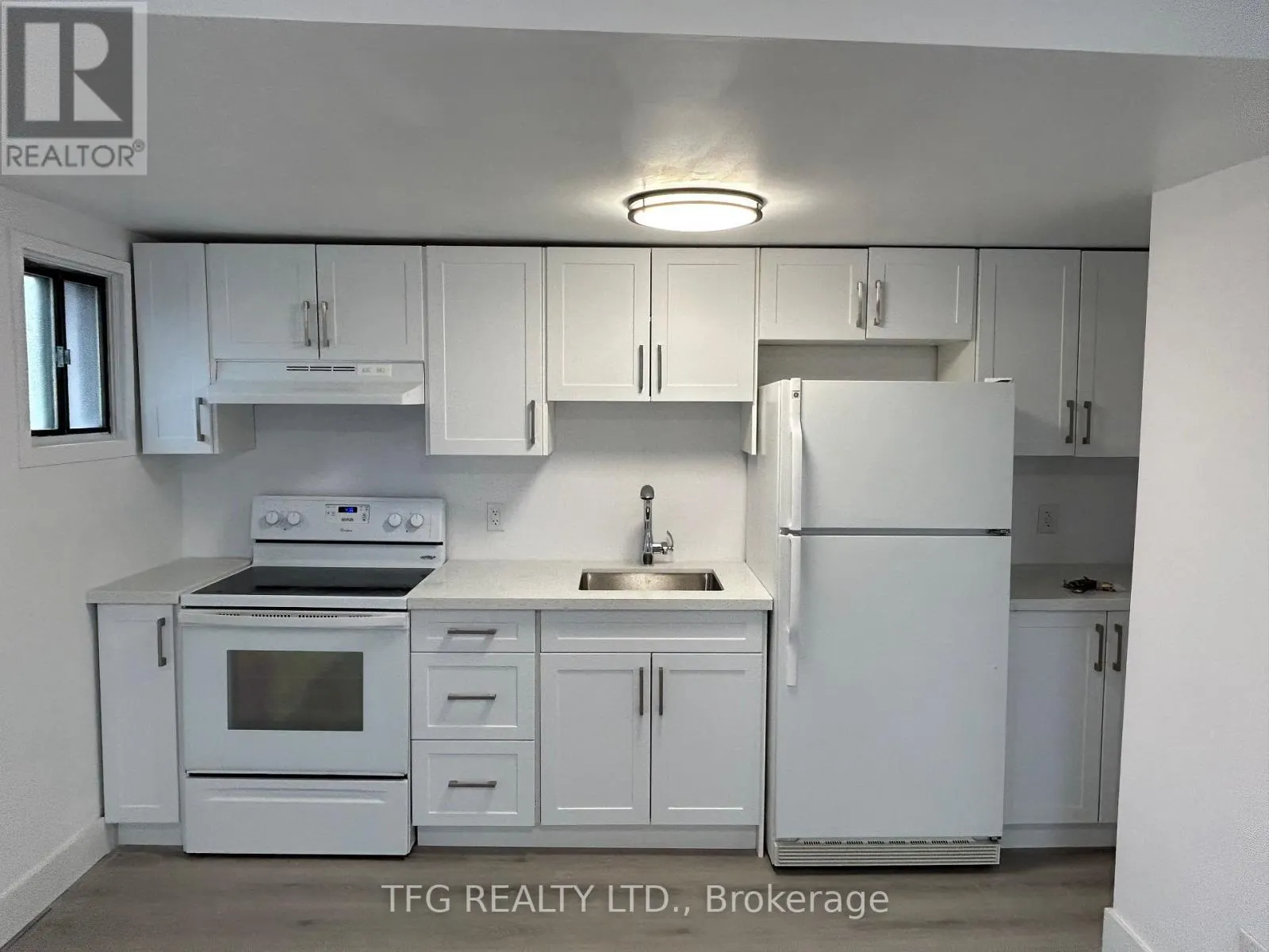 UPPER - 306 KING STREET W, #Upper