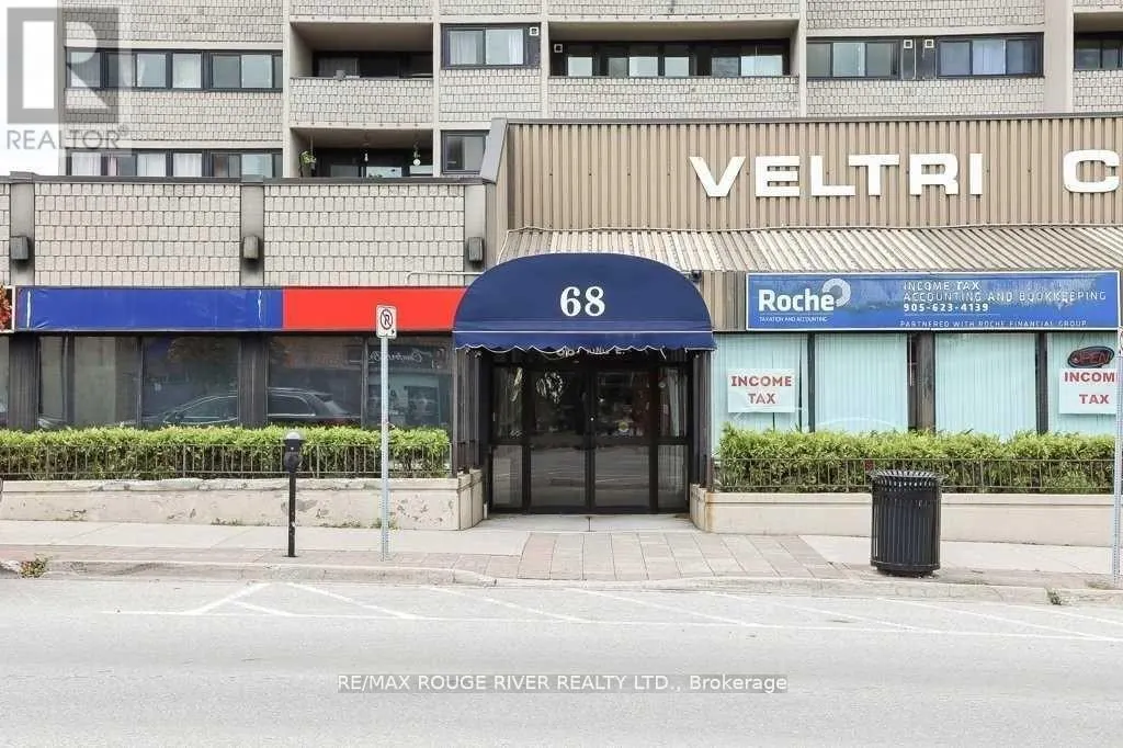 H - 68 KING STREET E, #H