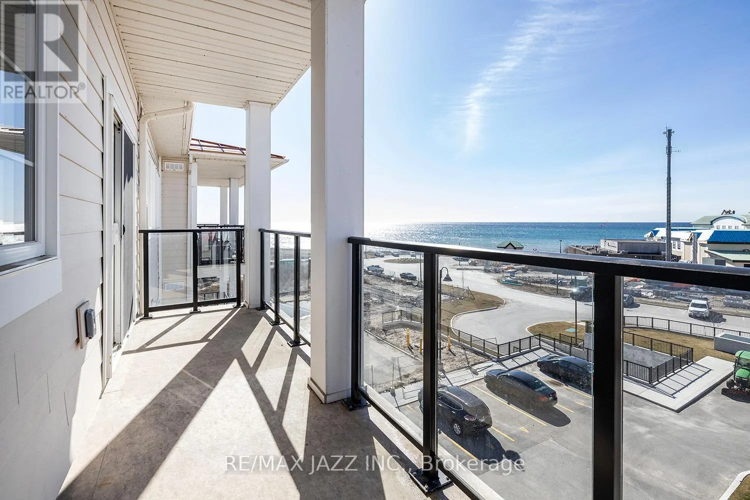 412 - 70 SHIPWAY AVENUE, #412