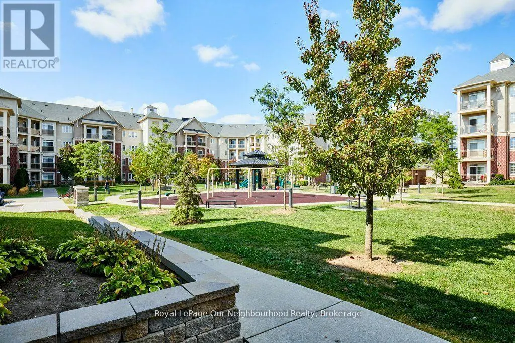 422 - 80 ASPEN SPRINGS DRIVE, #422