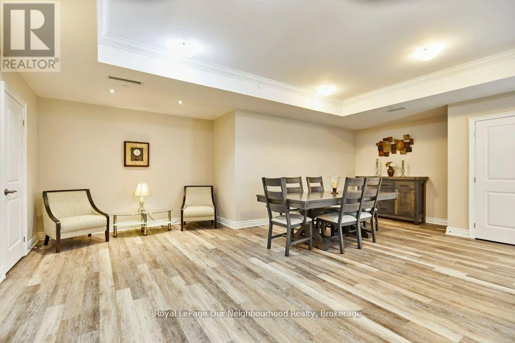 422 - 80 ASPEN SPRINGS DRIVE, #422