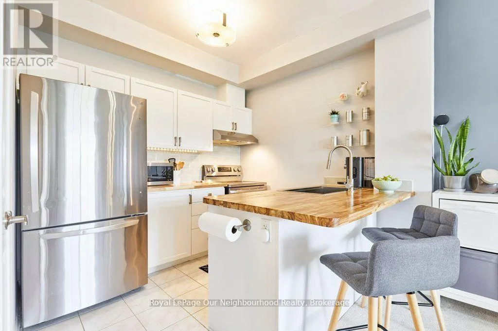 422 - 80 ASPEN SPRINGS DRIVE, #422