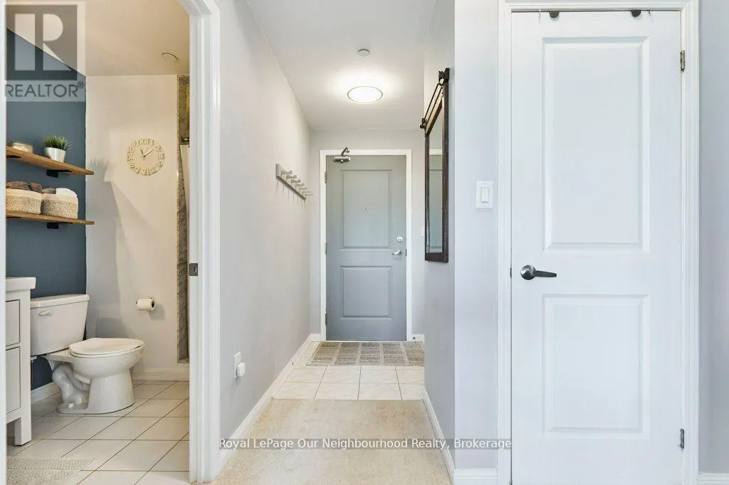 422 - 80 ASPEN SPRINGS DRIVE, #422