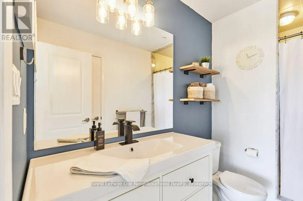 422 - 80 ASPEN SPRINGS DRIVE, #422