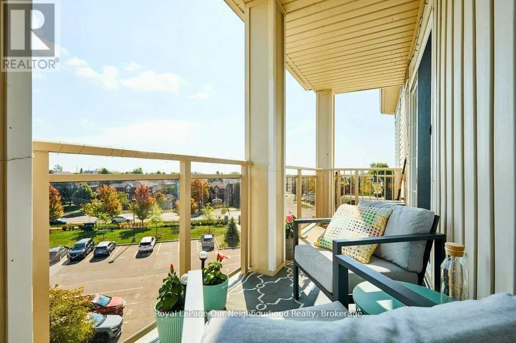 422 - 80 ASPEN SPRINGS DRIVE, #422