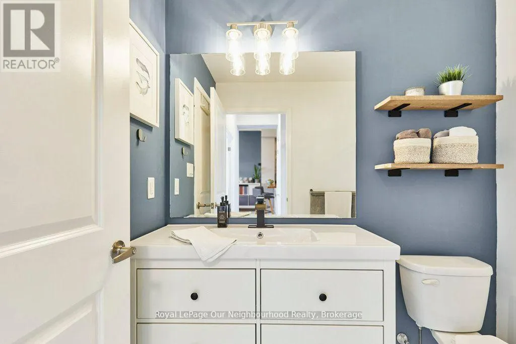 422 - 80 ASPEN SPRINGS DRIVE, #422