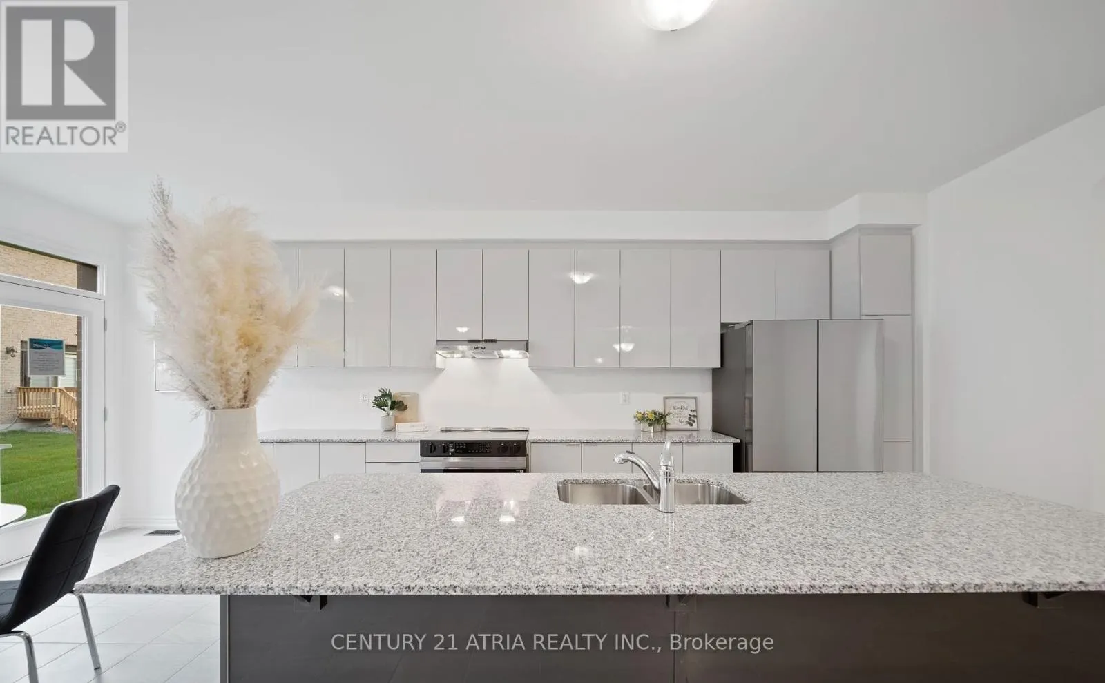 1408 MOCKINGBIRD SQUARE