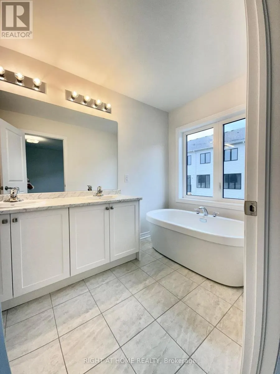 2067 HORACE DUNCAN CRESCENT