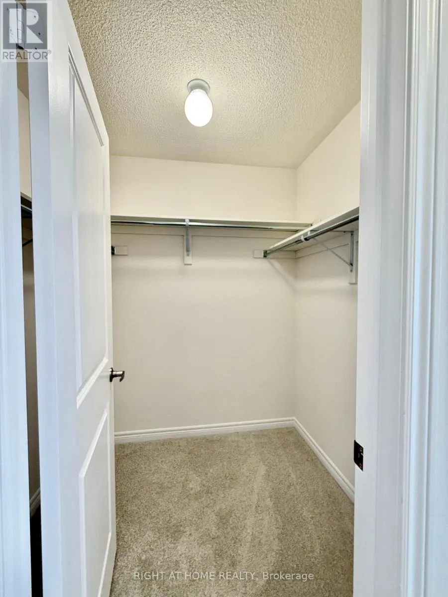 2067 HORACE DUNCAN CRESCENT