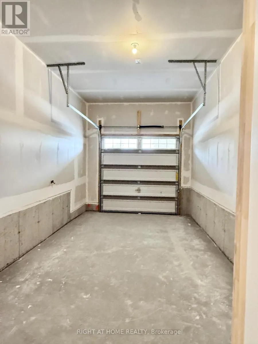 2067 HORACE DUNCAN CRESCENT