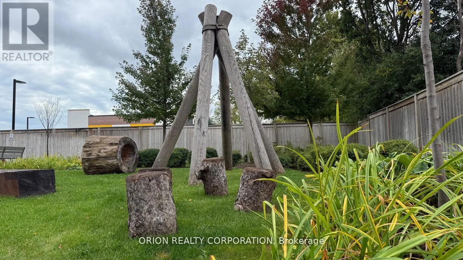 411 - 1460 WHITES ROAD